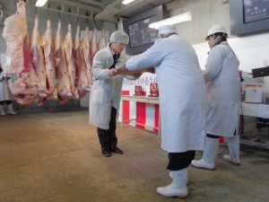 2014年12月5日　加古川中畜牛枝肉共励会　和牛の部 最優秀牛購買者の表彰