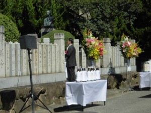 2015年10月3日(土)　加古川食肉センター畜魂祭　焼香　渡海紀三郎衆議院議員