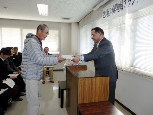 2017年2月10日(金)　兵庫県地域ブランド牛枝肉共励会　加古川和牛賞の表彰（加古川和牛流通推進協議会事務局・大竹組合長）