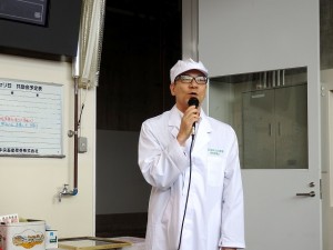 2017年6月16日(金)　JA西日本くみあい飼料㈱系統出荷牛枝肉共励会　せり前　JA西日本くみあい飼料(株)神野常務取締役 あいさつ