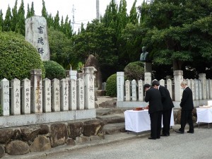 2020年10月03日(土)　加古川食肉センター畜魂祭　焼香　参列者