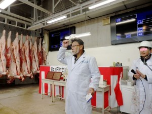 2025年11月28日(金)　加古川中畜牛枝肉共励会　黒毛和種の部・名誉賞牛出品者の表彰